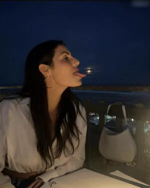 Elizabeth Gillies / ElizabethGilliesOfficial / LizGillies / lizgillz nude photo #0183