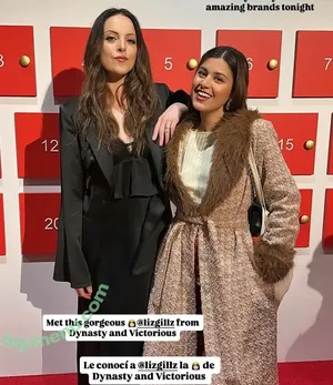 Elizabeth Gillies / lizgillz nude photo #0658