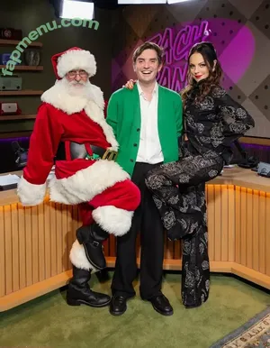 Elizabeth Gillies / ElizabethGilliesOfficial / LizGillies / lizgillz nude photo #0715