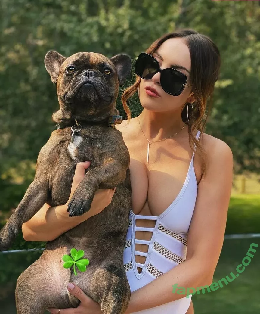 Elizabeth Gillies nude photo #0004 (ElizabethGilliesOfficial / LizGillies / lizgillz)