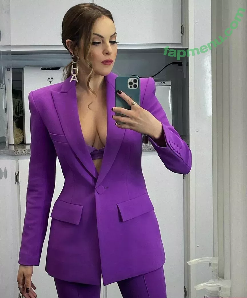 Elizabeth Gillies nude photo #0047 (ElizabethGilliesOfficial / LizGillies / lizgillz)