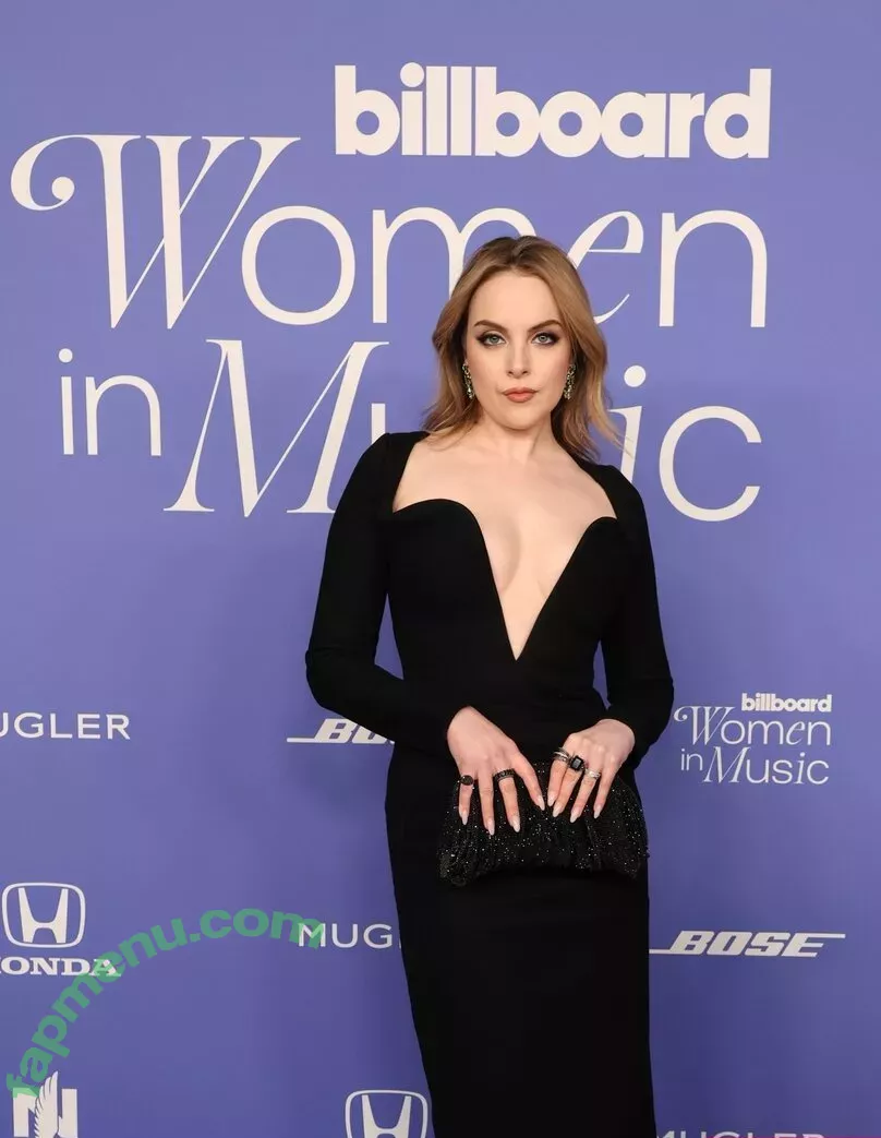Elizabeth Gillies nude photo #0120 (ElizabethGilliesOfficial / LizGillies / lizgillz)