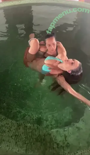 Elizabeth Hurley / elizabethhurley1 nude photo #0812