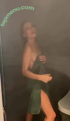 Elizabeth Hurley / elizabethhurley1 nude photo #0813