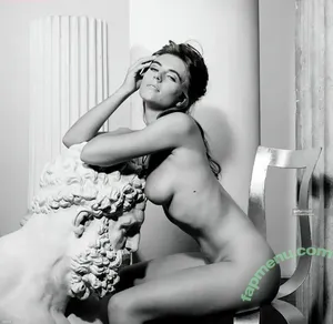 Elizabeth Hurley / elizabethhurley1 nude photo #0869