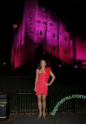 Elizabeth Hurley / elizabethhurley1 nude photo #1011