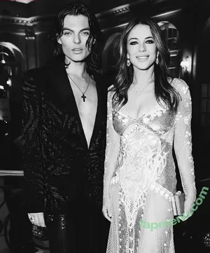 Elizabeth Hurley / elizabethhurley1 nude photo #1216