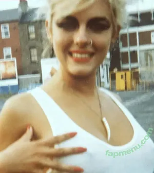 Elizabeth Hurley / elizabethhurley1 nude photo #1724