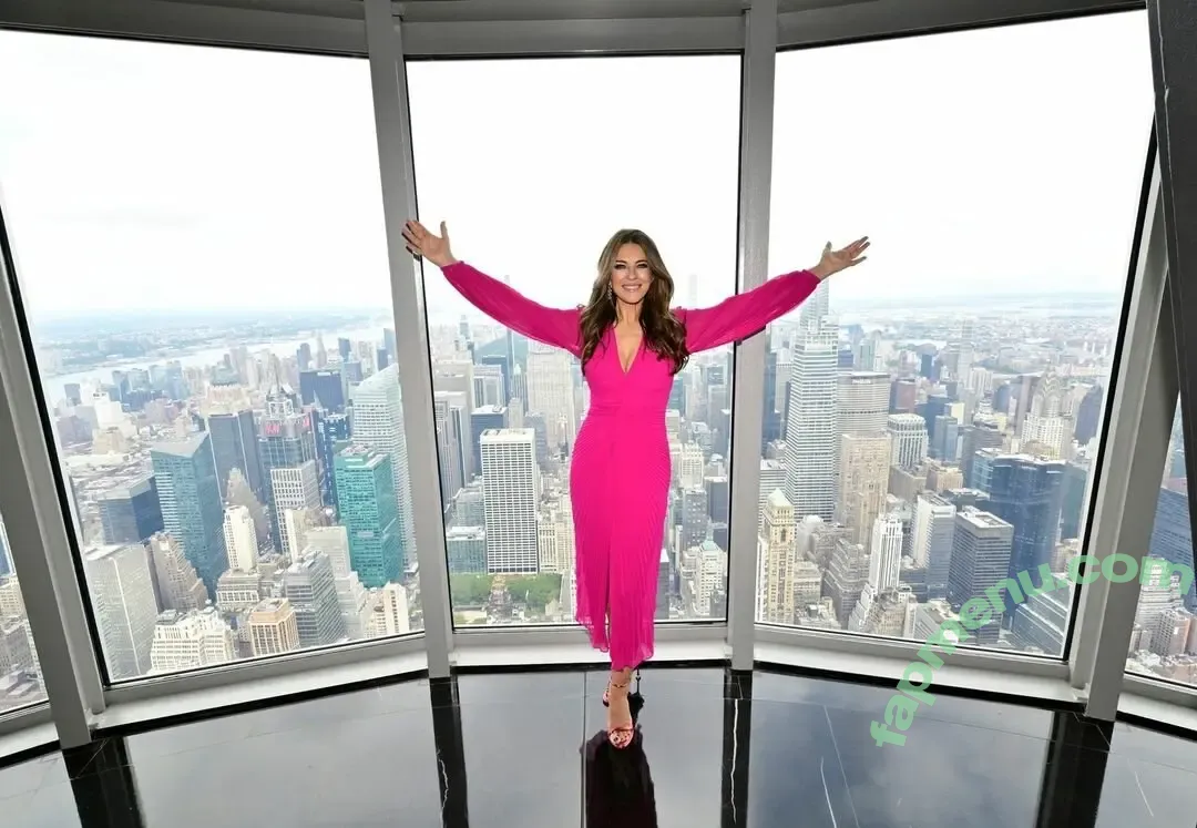 Elizabeth Hurley nude photo #1159 (elizabethhurley1)