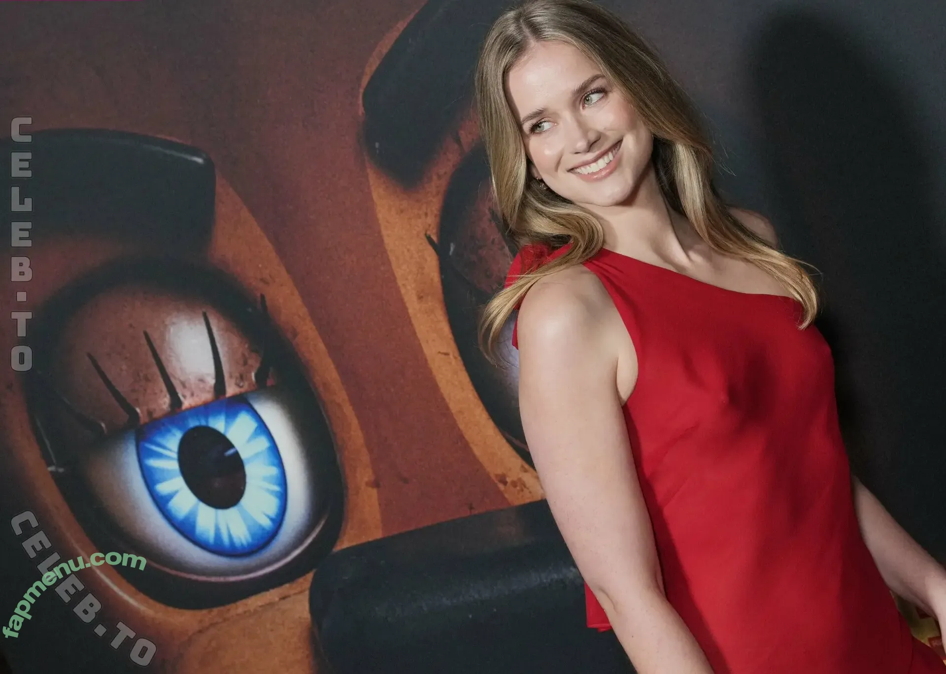 Elizabeth Lail nude photo #0107 (elizabethdlail / elizabethlail)