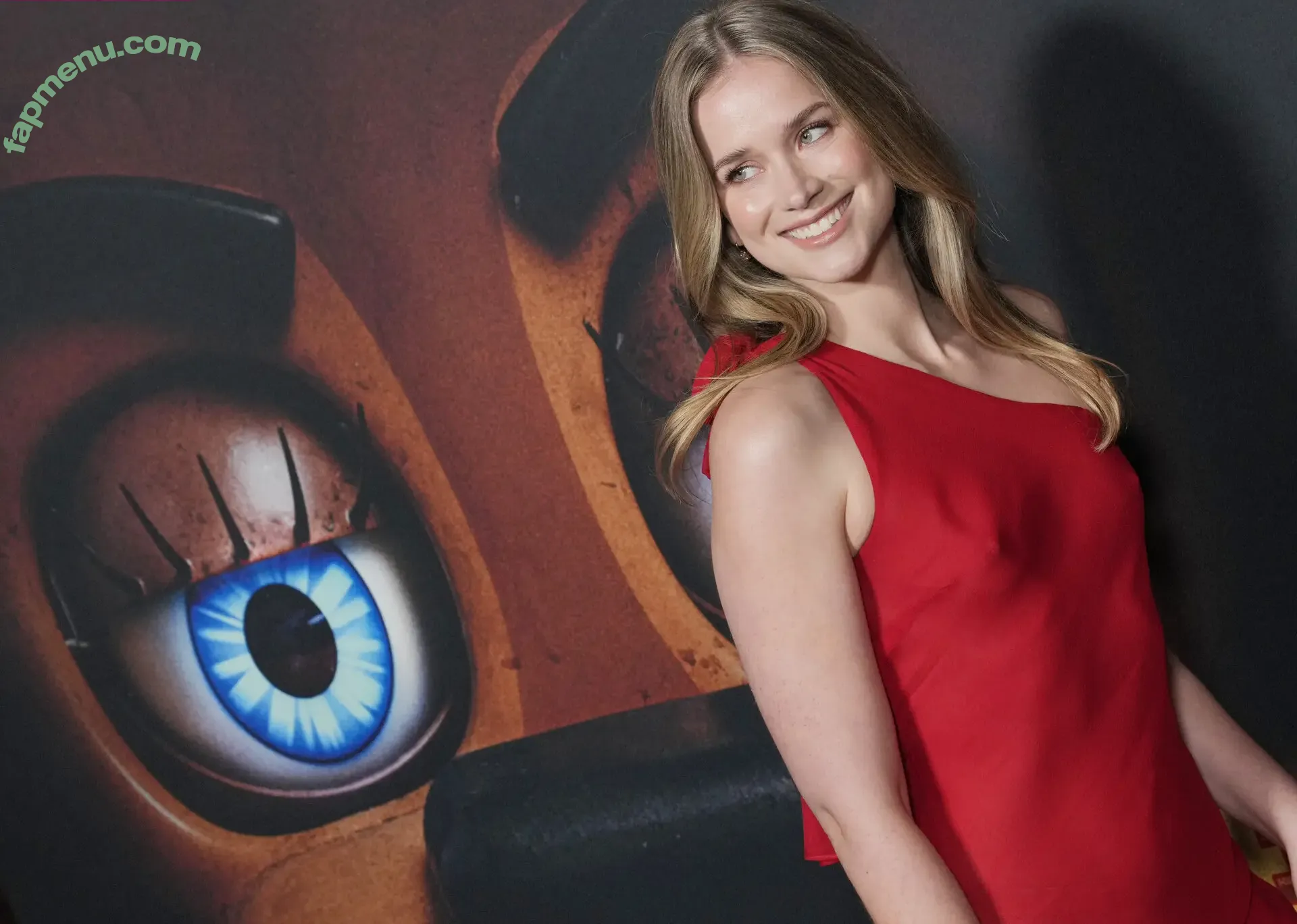 Elizabeth Lail nude photo #0115 (elizabethdlail / elizabethlail)