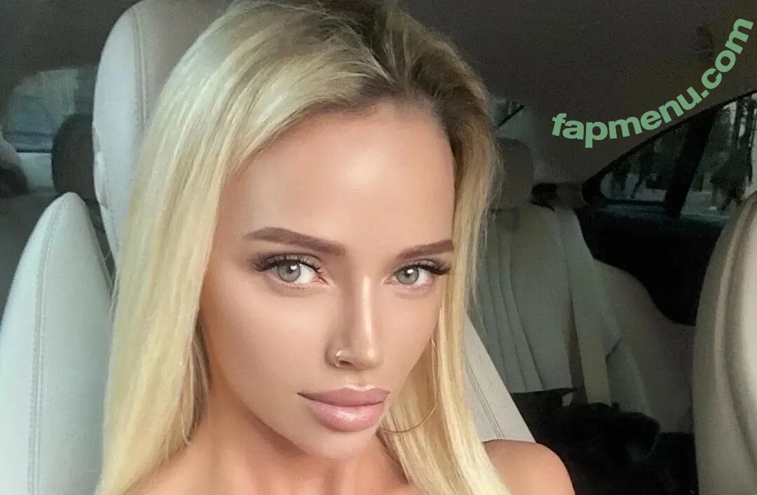 Elizabeth Marta nude photo #0003 (Elizabeth Marta)