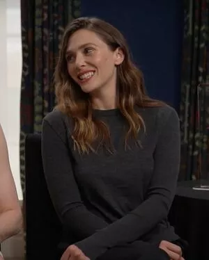 Elizabeth Olsen / elizabetholsendaily / lizabeth_olsen nude photo #1925