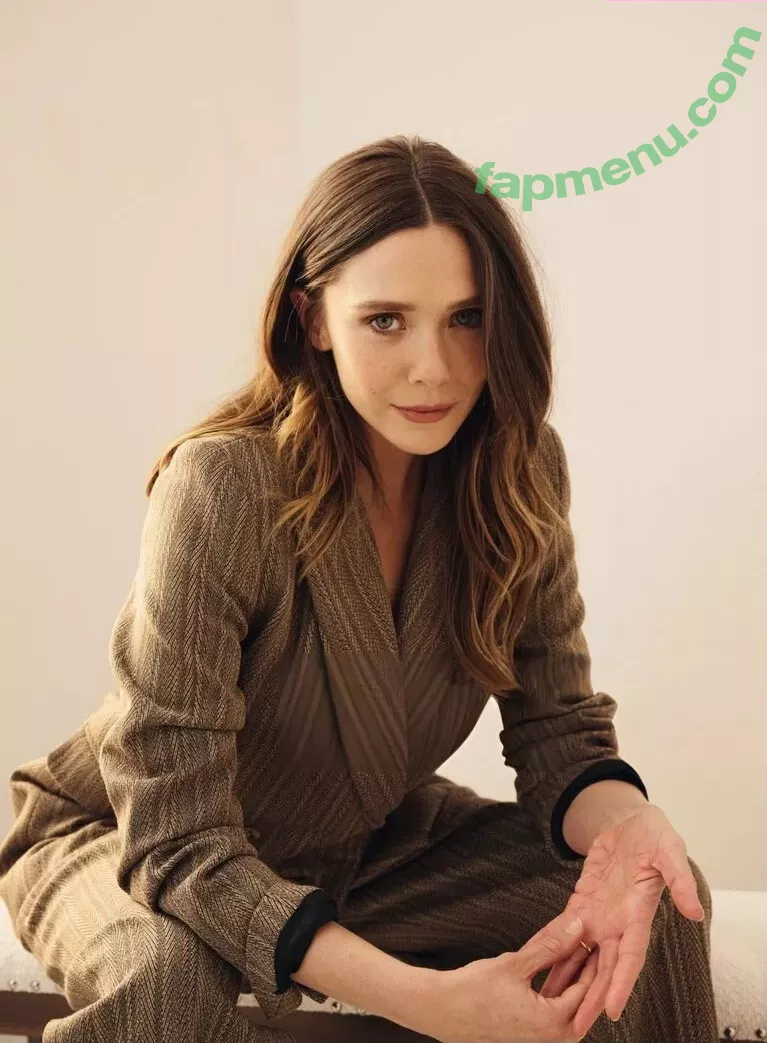 Elizabeth Olsen nude photo #1601 (elizabetholsendaily / lizabeth_olsen)