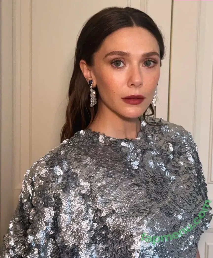 Elizabeth Olsen nude photo #1930 (elizabetholsendaily / lizabeth_olsen)