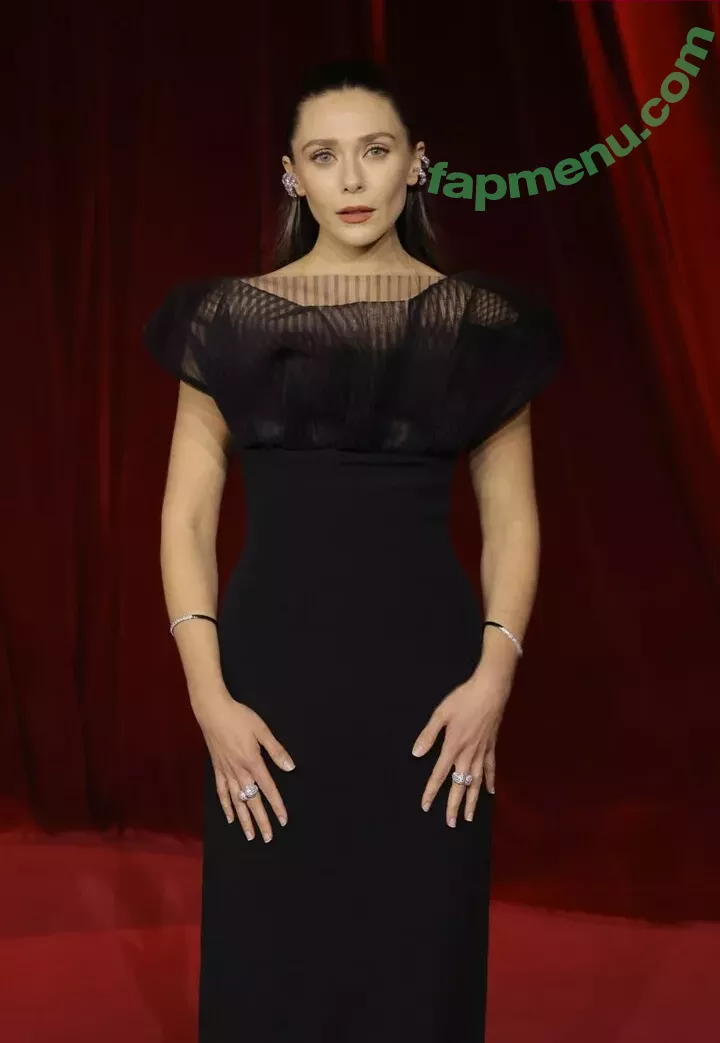 Elizabeth Olsen nude photo #1974 (elizabetholsendaily / lizabeth_olsen)