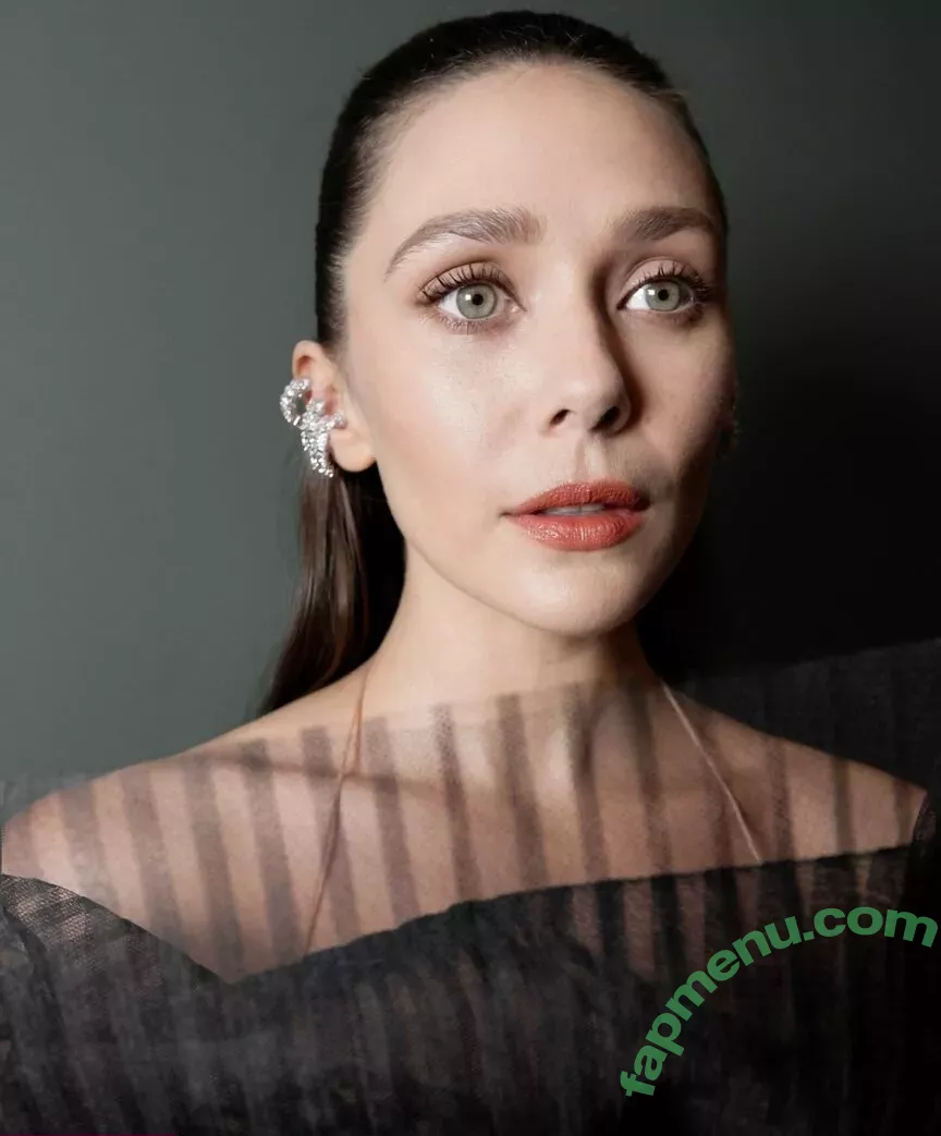 Elizabeth Olsen nude photo #1985 (elizabetholsendaily / lizabeth_olsen)