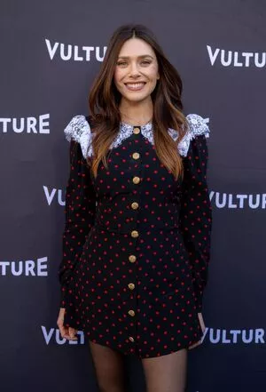 Elizabeth Olsen / elizabetholsendaily / lizabeth_olsen nude photo #2036