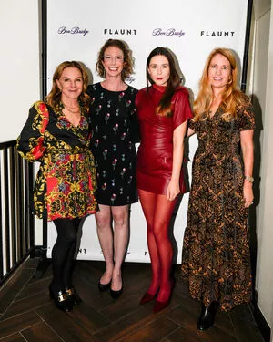 Elizabeth Olsen / elizabetholsendaily / lizabeth_olsen nude photo #2098