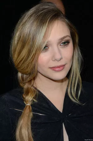 Elizabeth Olsen / elizabetholsendaily / lizabeth_olsen nude photo #2221