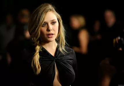 Elizabeth Olsen / elizabetholsendaily / lizabeth_olsen nude photo #2223