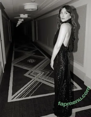 Elizabeth Olsen / elizabetholsendaily / lizabeth_olsen nude photo #2619