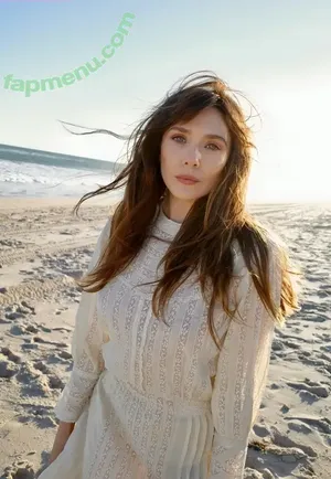 Elizabeth Olsen / elizabetholsendaily / lizabeth_olsen nude photo #2686