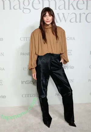 Elizabeth Olsen / elizabetholsendaily / lizabeth_olsen nude photo #2704