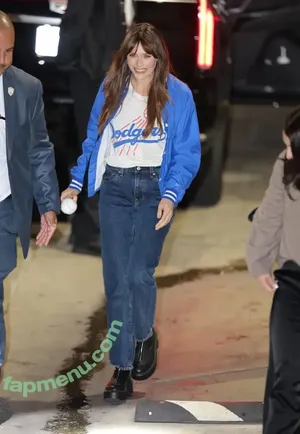 Elizabeth Olsen / elizabetholsendaily / lizabeth_olsen nude photo #2726