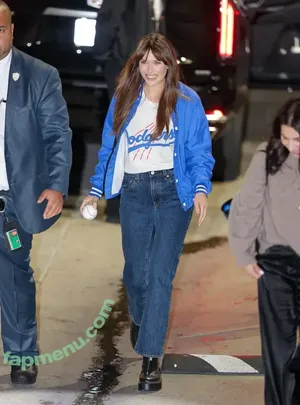 Elizabeth Olsen / elizabetholsendaily / lizabeth_olsen nude photo #2729