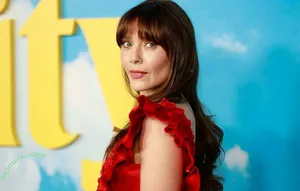 Elizabeth Olsen / elizabetholsendaily / lizabeth_olsen nude photo #2745