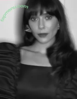 Elizabeth Olsen / elizabetholsendaily / lizabeth_olsen nude photo #2769