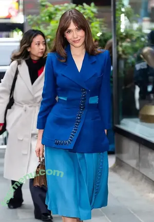 Elizabeth Olsen / elizabetholsendaily / lizabeth_olsen nude photo #2854