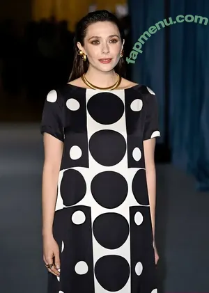 Elizabeth Olsen / elizabetholsendaily / lizabeth_olsen nude photo #2889