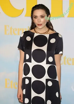 Elizabeth Olsen / elizabetholsendaily / lizabeth_olsen nude photo #2909