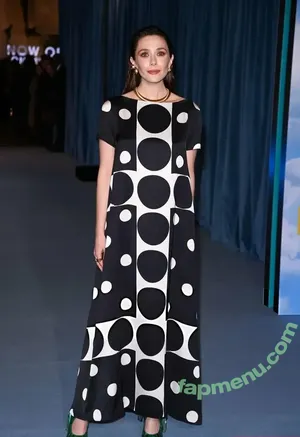 Elizabeth Olsen / elizabetholsendaily / lizabeth_olsen nude photo #2918