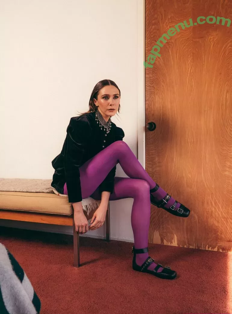 Elizabeth Olsen nude photo #2011 (elizabetholsendaily / lizabeth_olsen)