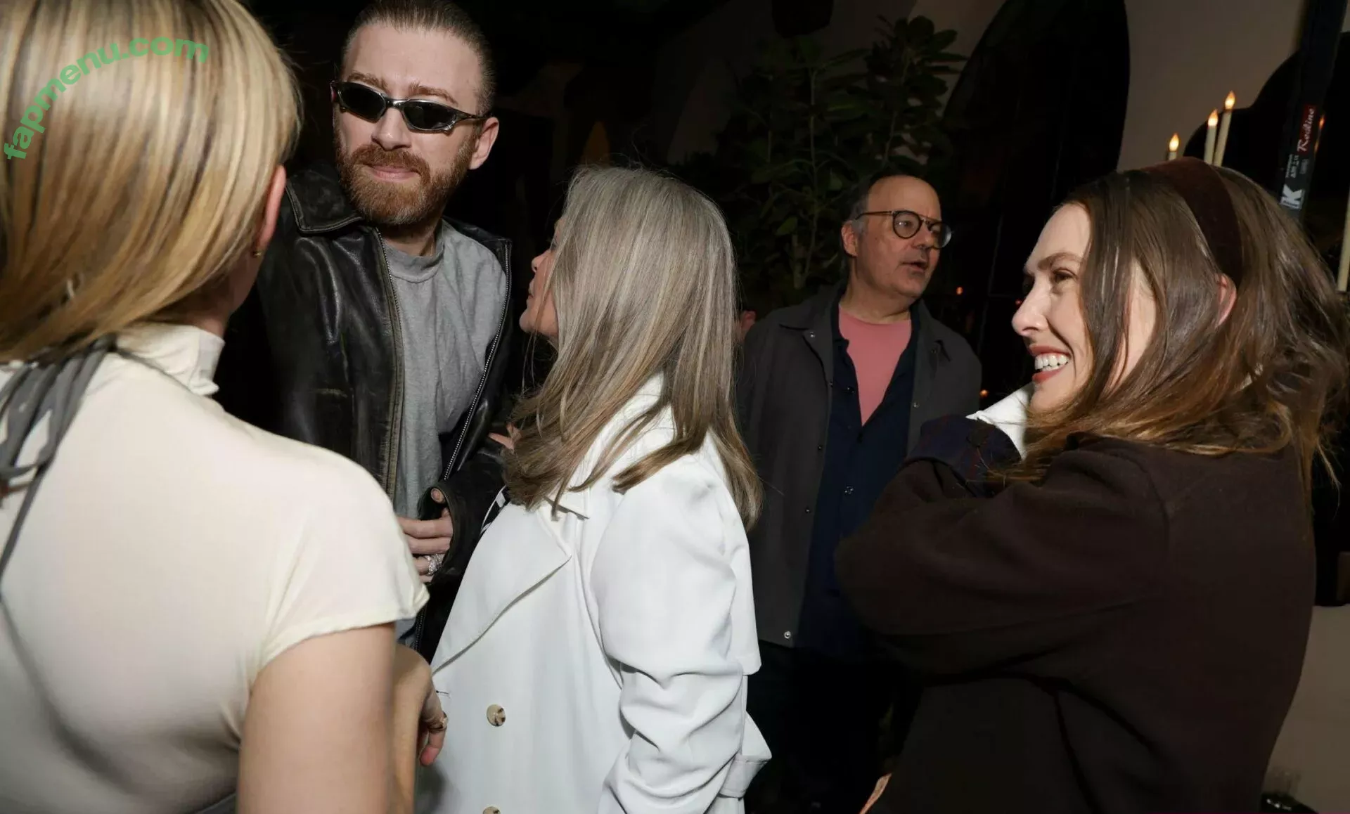 Elizabeth Olsen nude photo #2029 (elizabetholsendaily / lizabeth_olsen)