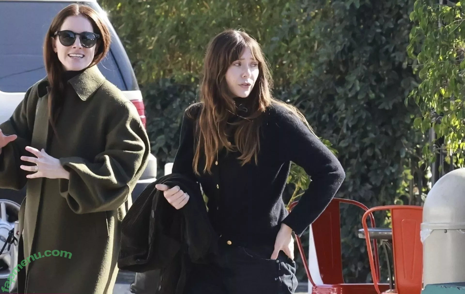 Elizabeth Olsen nude photo #2121 (elizabetholsendaily / lizabeth_olsen)