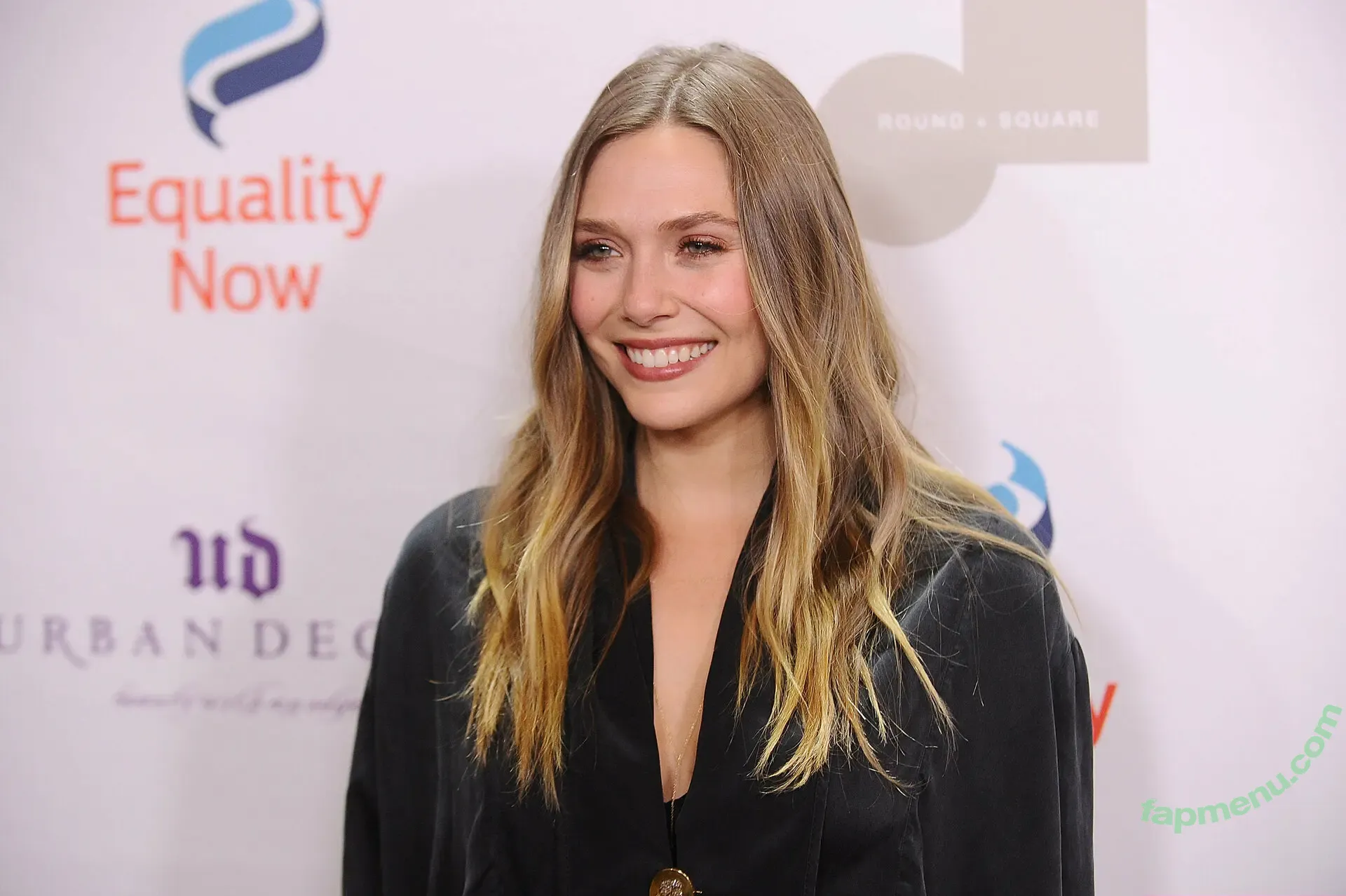 Elizabeth Olsen nude photo #2530 (elizabetholsendaily / lizabeth_olsen)