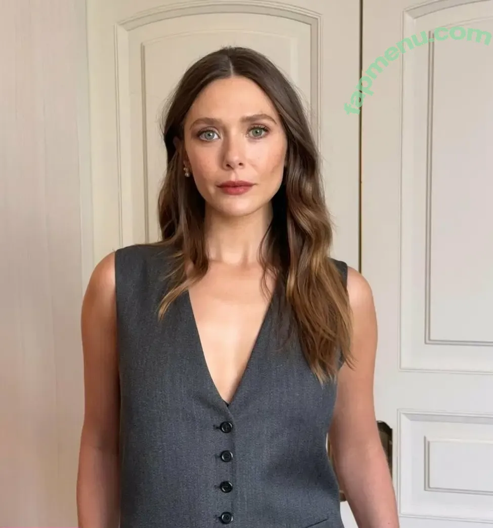 Elizabeth Olsen nude photo #2598 (elizabetholsendaily / lizabeth_olsen)
