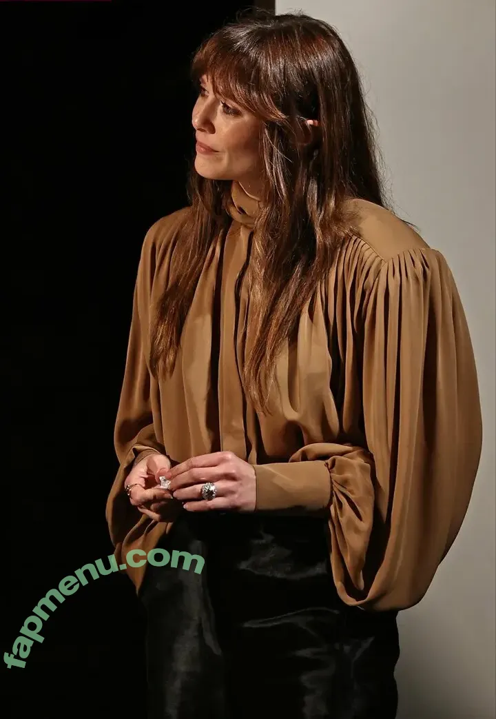 Elizabeth Olsen nude photo #2711 (elizabetholsendaily / lizabeth_olsen)