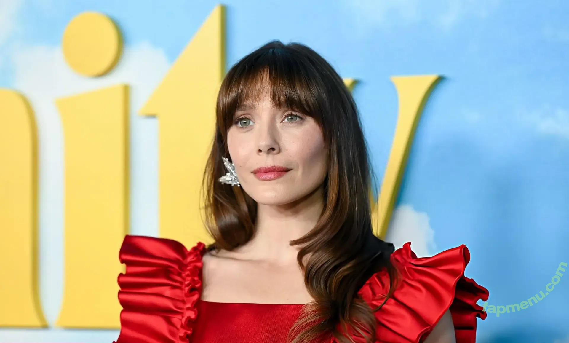 Elizabeth Olsen nude photo #2756 (elizabetholsendaily / lizabeth_olsen)