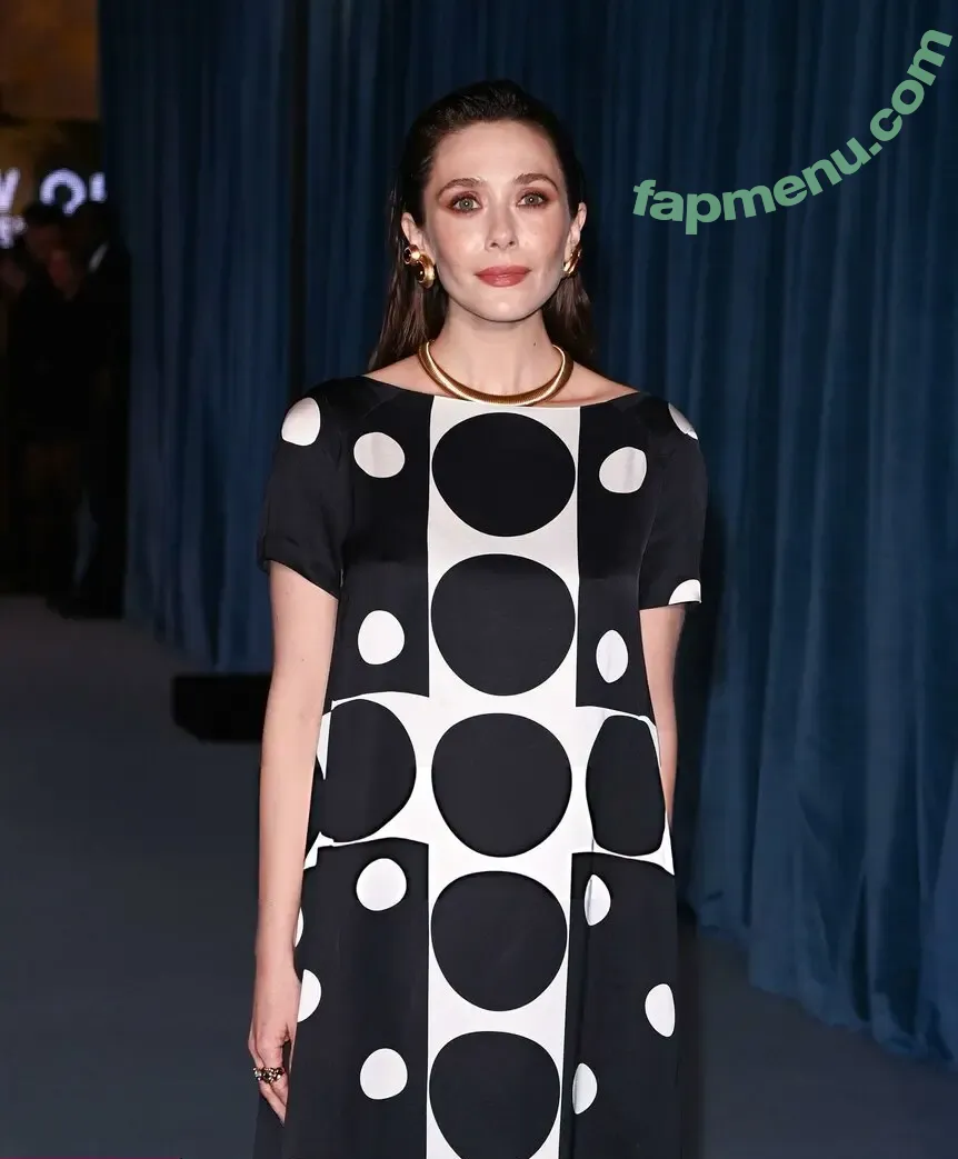 Elizabeth Olsen nude photo #2906 (elizabetholsendaily / lizabeth_olsen)