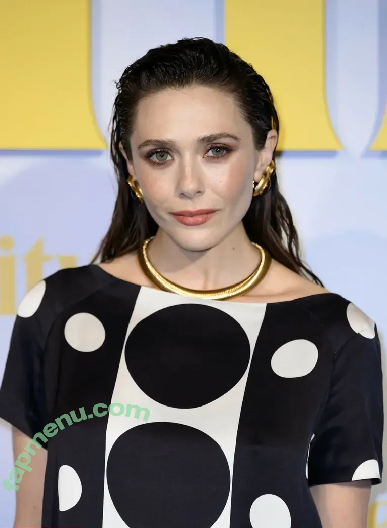 Elizabeth Olsen nude photo #2923 (elizabetholsendaily / lizabeth_olsen)
