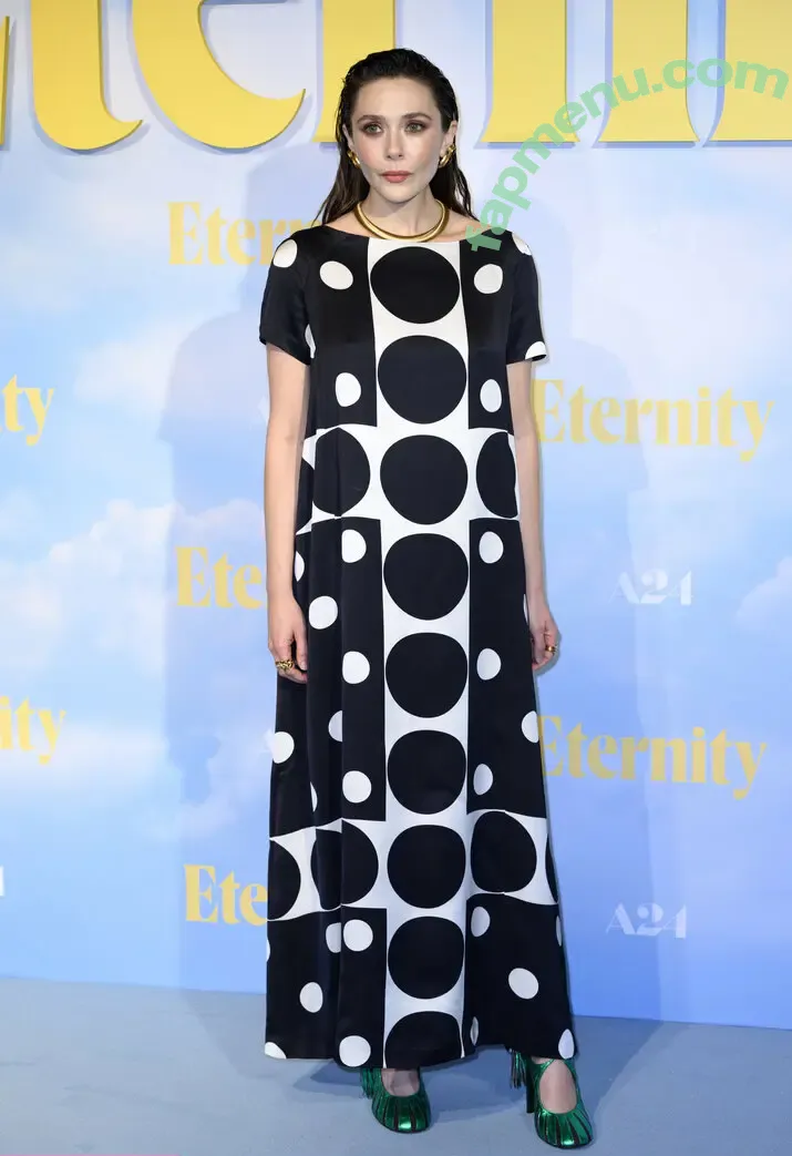 Elizabeth Olsen nude photo #2939 (elizabetholsendaily / lizabeth_olsen)