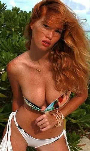 Elizabeth Ostrander / elizabetho / elizabethoceans nude photo #0729