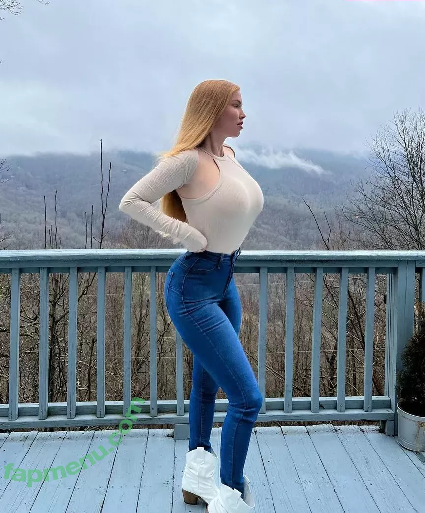 Elizabeth Ostrander nude photo #0016 (elizabetho / elizabethoceans)