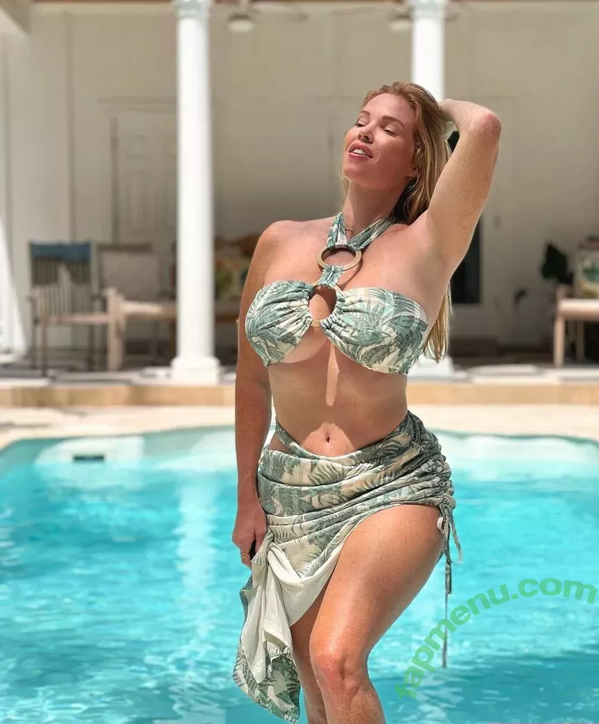 Elizabeth Ostrander nude photo #0060 (elizabetho / elizabethoceans)