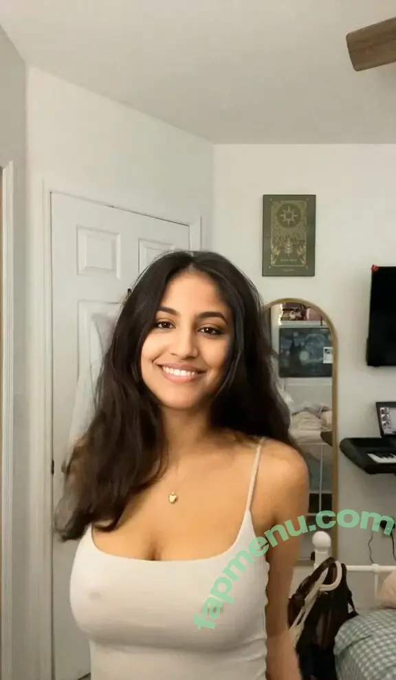 Elizabeth Phillip nude photo #0005 (LizPhilip0501 / elizabethphilip0501 / user)